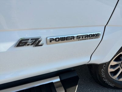 2022 Ford F-350SD Lariat