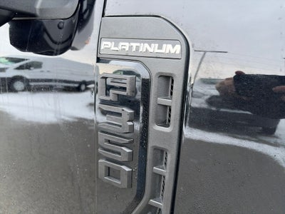 2025 Ford F-350SD Platinum DRW