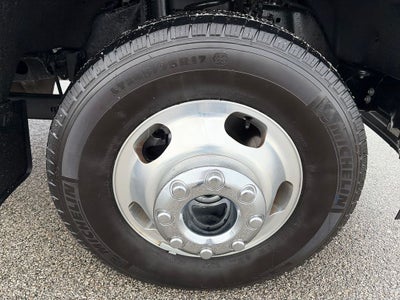 2025 Ford F-350SD Platinum DRW