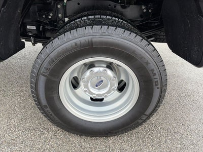 2025 Ford F-350SD Platinum DRW