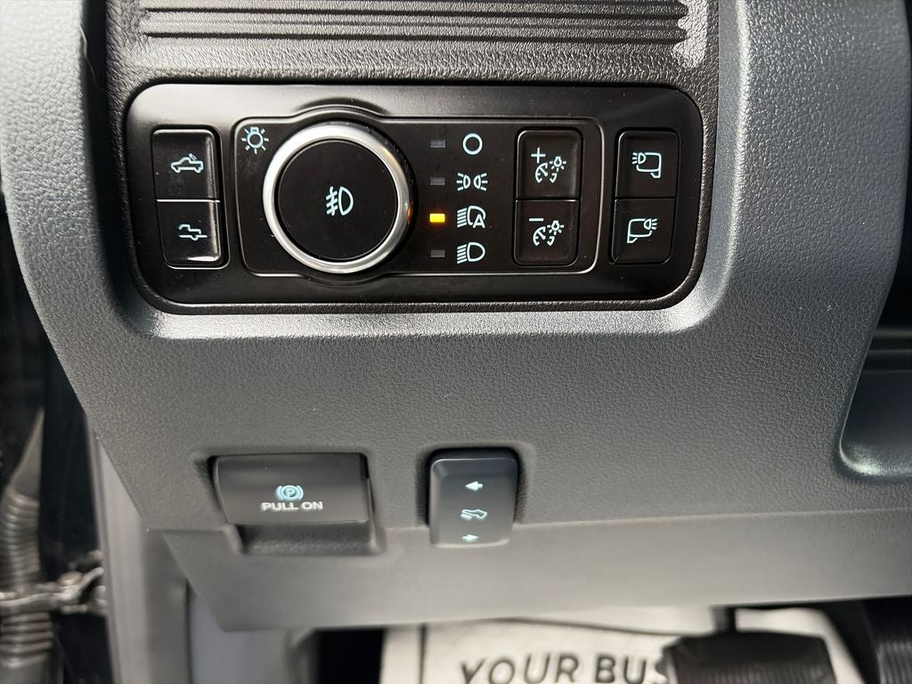 2025 Ford F-350SD Platinum DRW