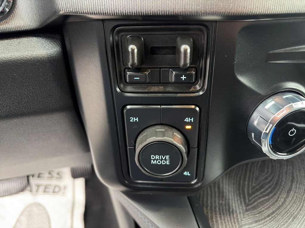 2025 Ford F-350SD Platinum DRW