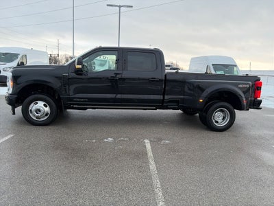 2025 Ford F-350SD Platinum DRW