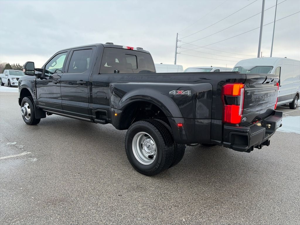 2025 Ford F-350SD Platinum DRW