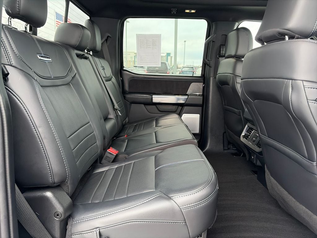 2025 Ford F-350SD Platinum DRW