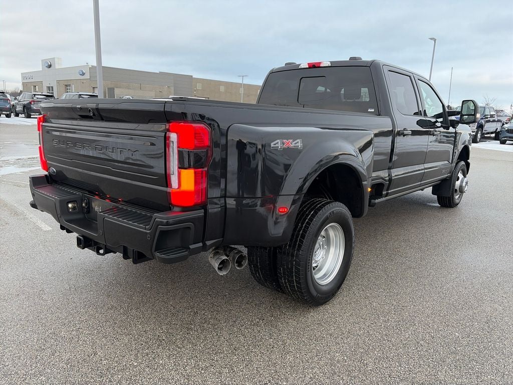 2025 Ford F-350SD Platinum DRW