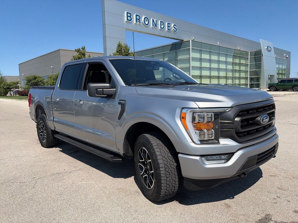 2023 Ford F-150 XLT V8 5.0