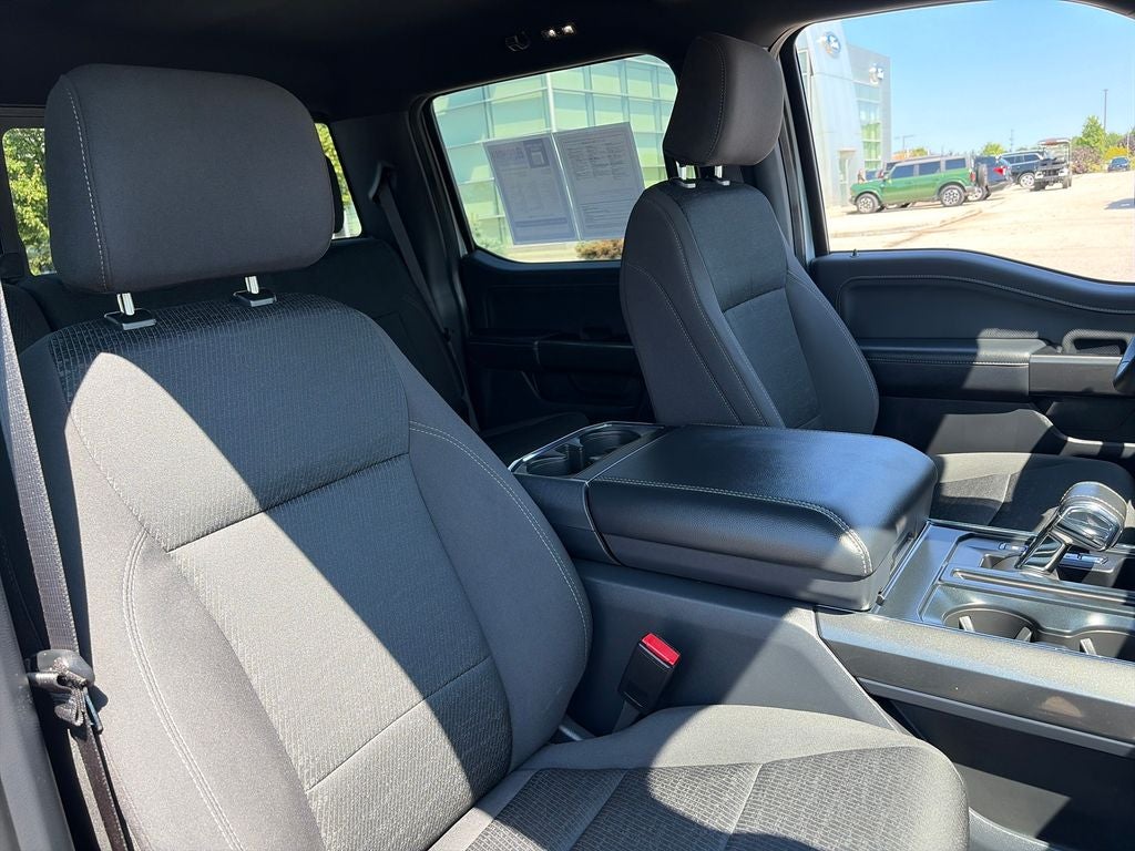 2023 Ford F-150 XLT V8 5.0