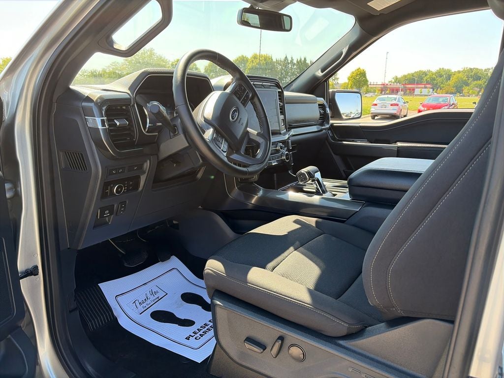 2023 Ford F-150 XLT V8 5.0