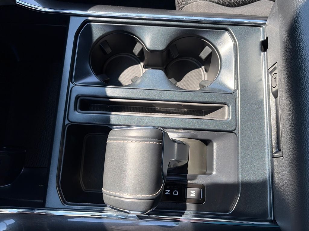 2023 Ford F-150 XLT V8 5.0