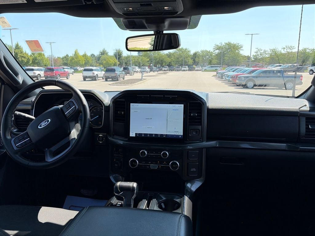 2023 Ford F-150 XLT V8 5.0