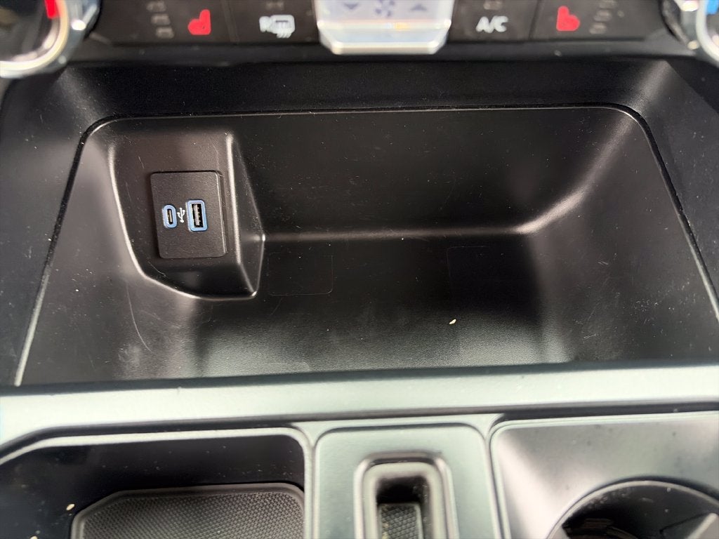 2023 Ford F-150 XLT 5.0 V8 Heritage Edition
