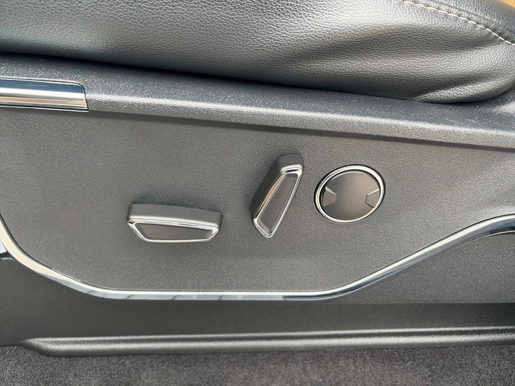2023 Ford F-150 Lariat Long Bed