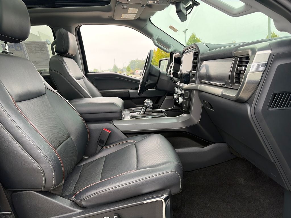 2023 Ford F-150 Lariat 3.5 EcoBoost