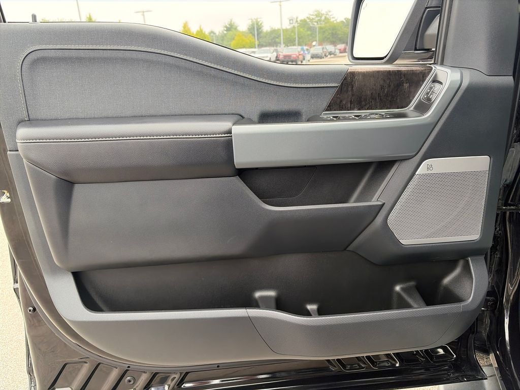 2023 Ford F-150 Lariat 3.5 EcoBoost