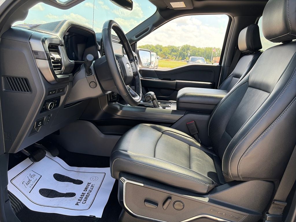 2024 Ford F-150 Lariat V8 5.0
