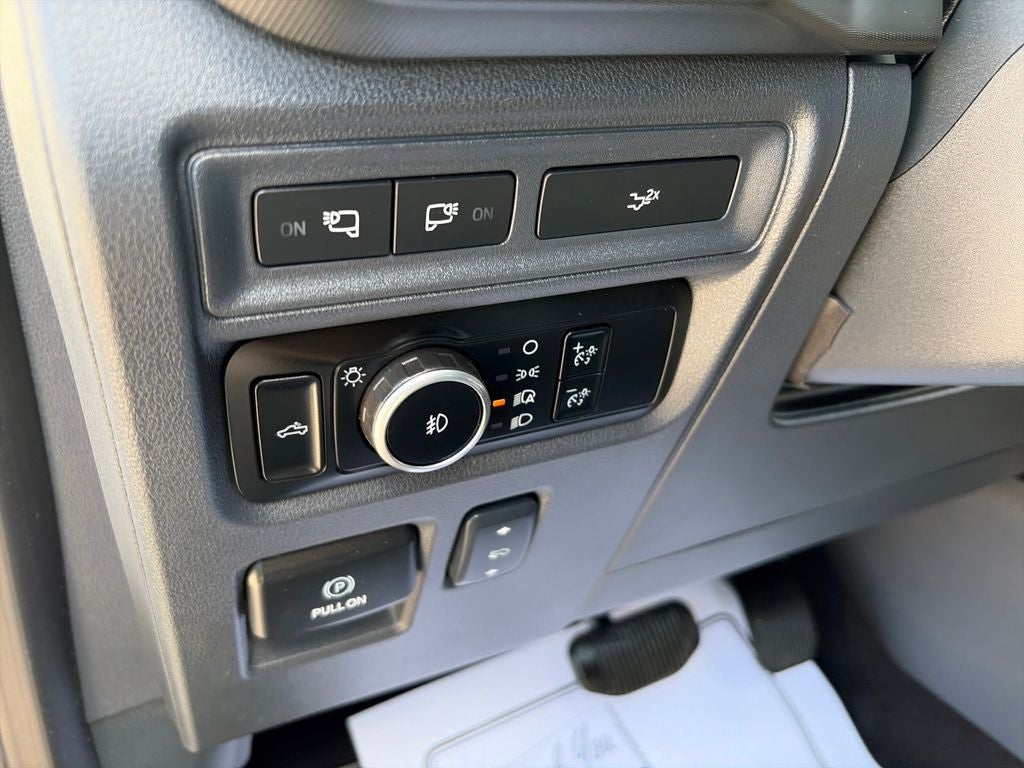 2024 Ford F-150 Lariat V8 5.0
