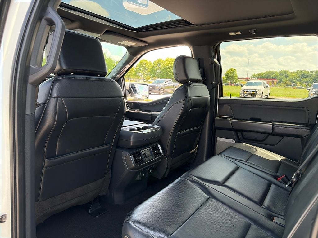 2024 Ford F-150 Lariat V8 5.0