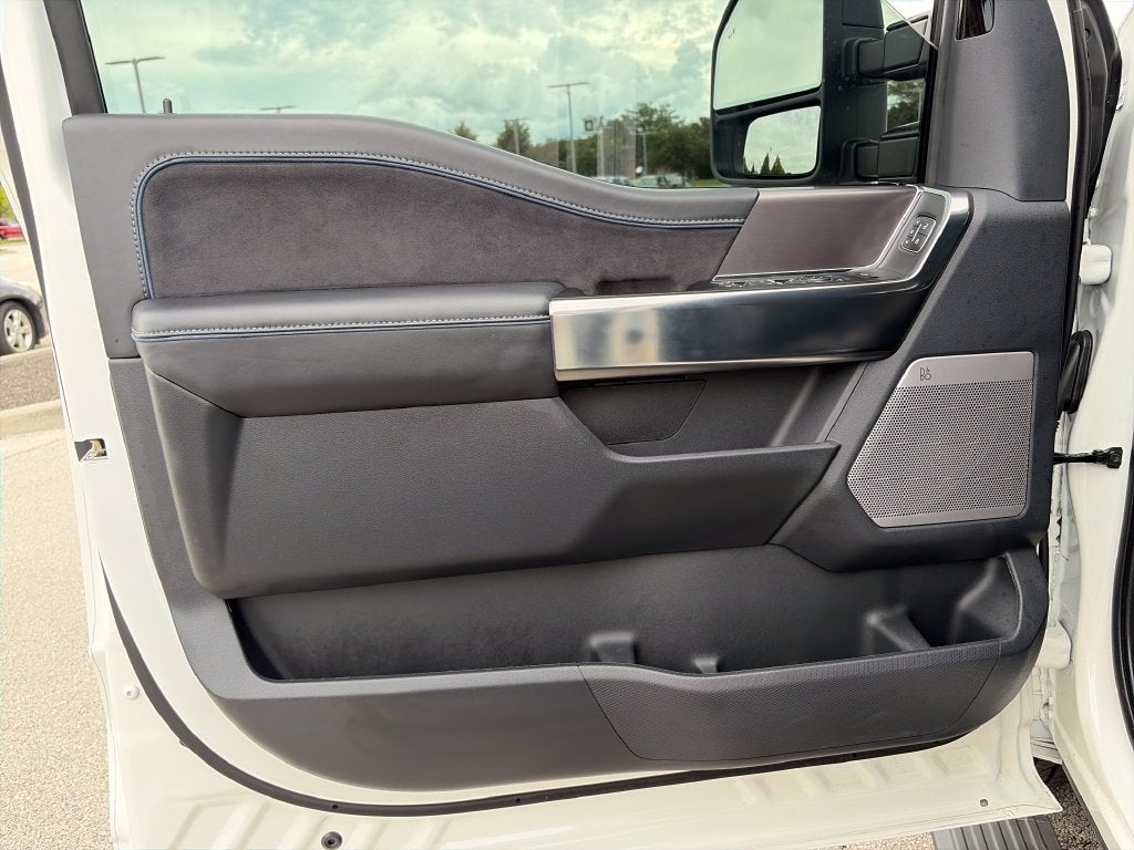 2025 Ford F-150 Platinum Longbed 3.5 EcoBoost