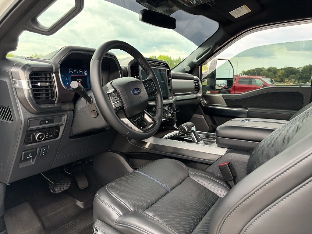 2025 Ford F-150 Platinum Longbed 3.5 EcoBoost
