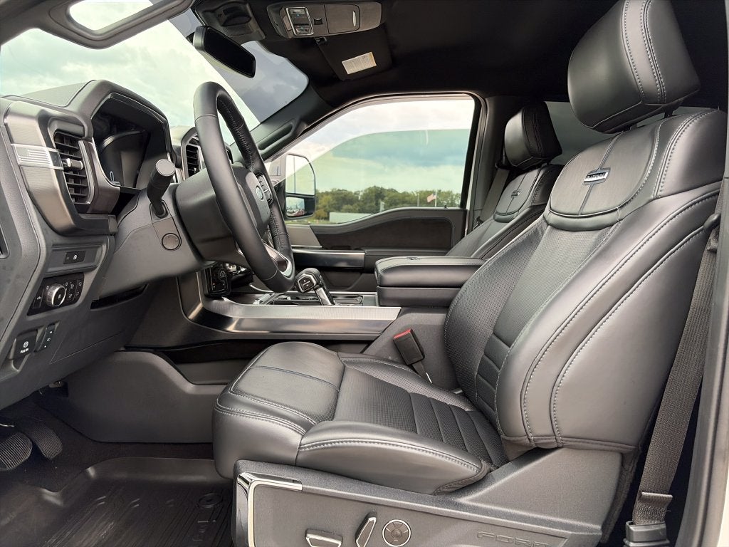 2025 Ford F-150 Platinum Longbed 3.5 EcoBoost