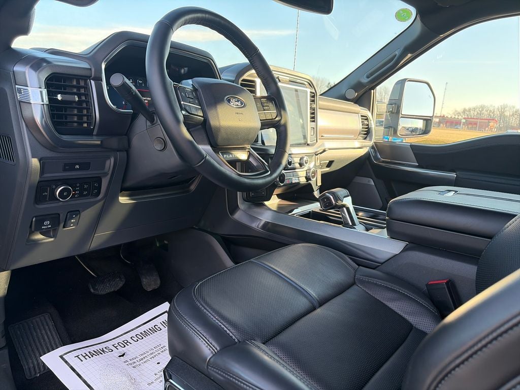 2025 Ford F-150 Platinum