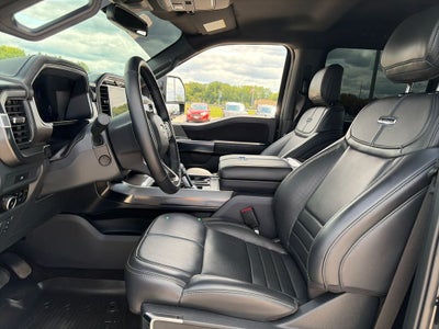 2025 Ford F-150 Platinum