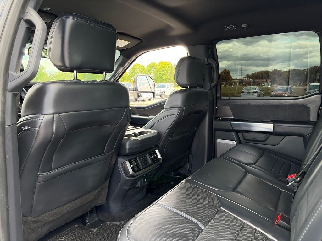 2025 Ford F-150 Platinum
