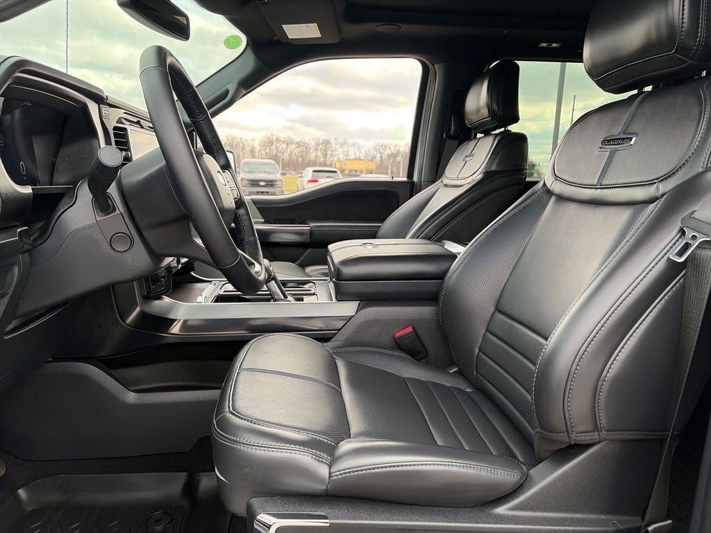 2025 Ford F-150 Platinum