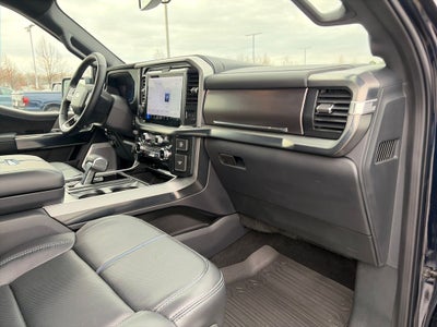 2025 Ford F-150 Platinum