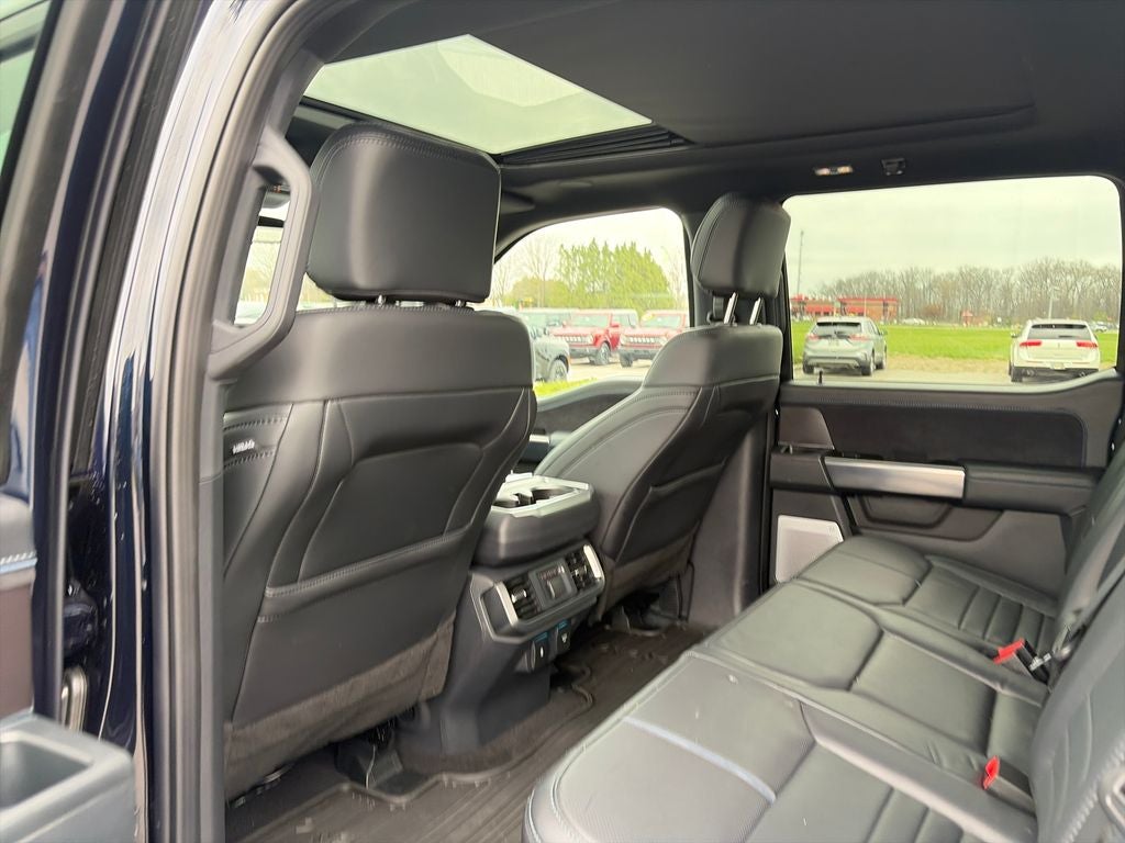 2025 Ford F-150 Platinum