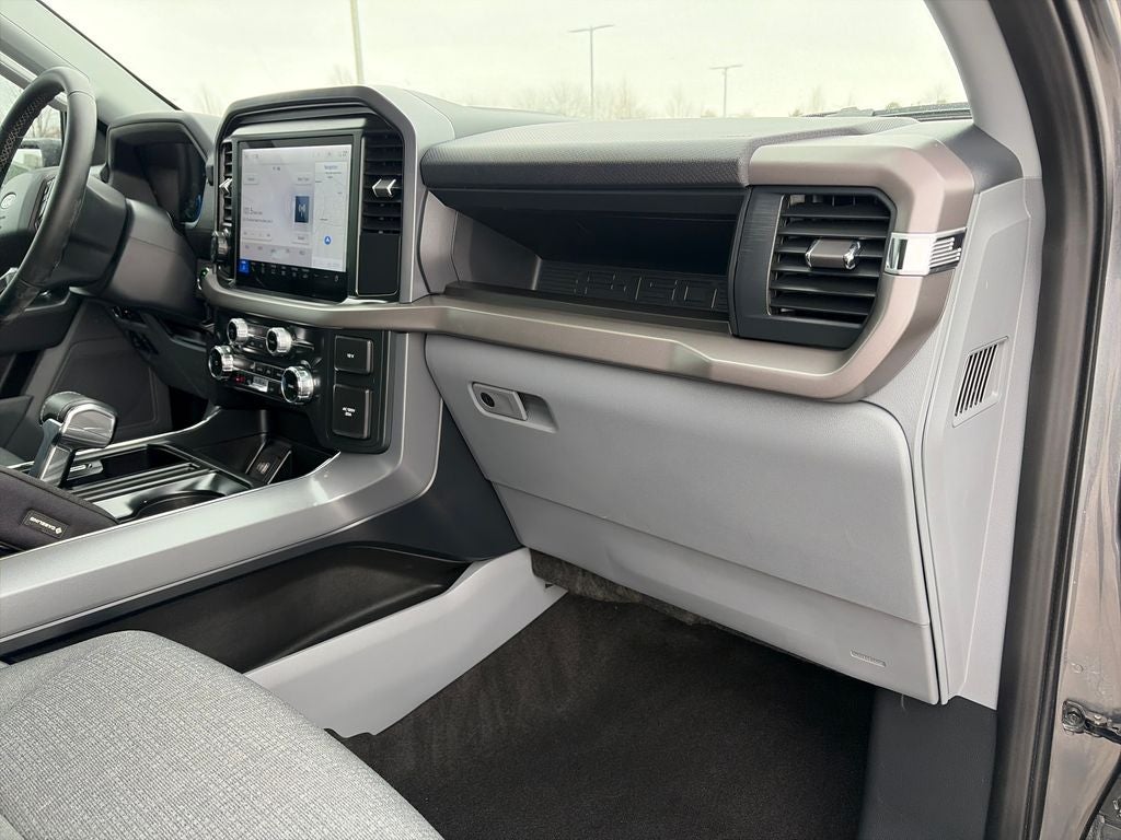 2025 Ford F-150 Lightning XLT