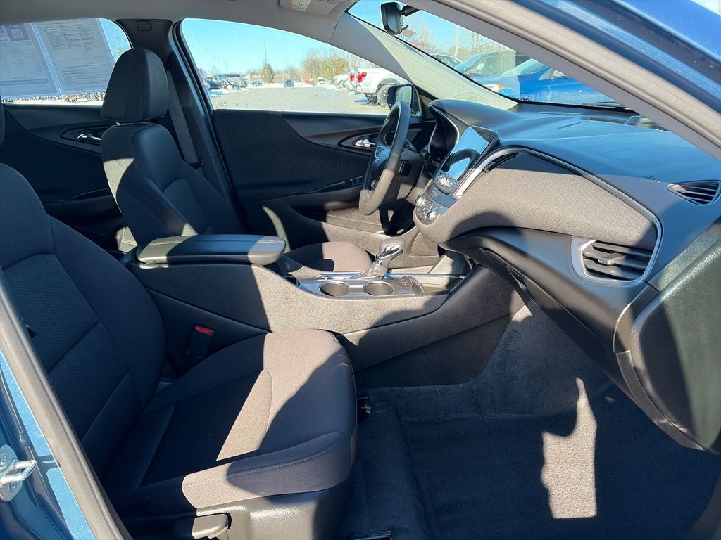 2025 Chevrolet Malibu LT 1LT