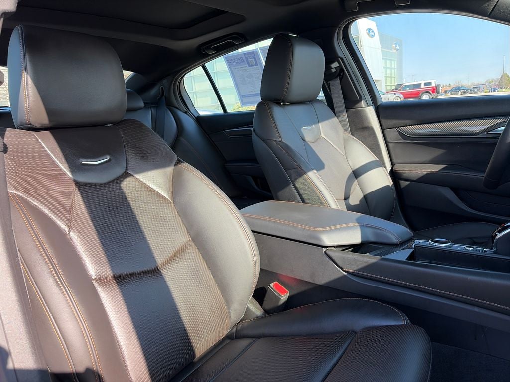 2025 Cadillac CT5 Sport