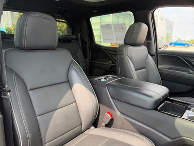 2025 Chevrolet Silverado EV LT