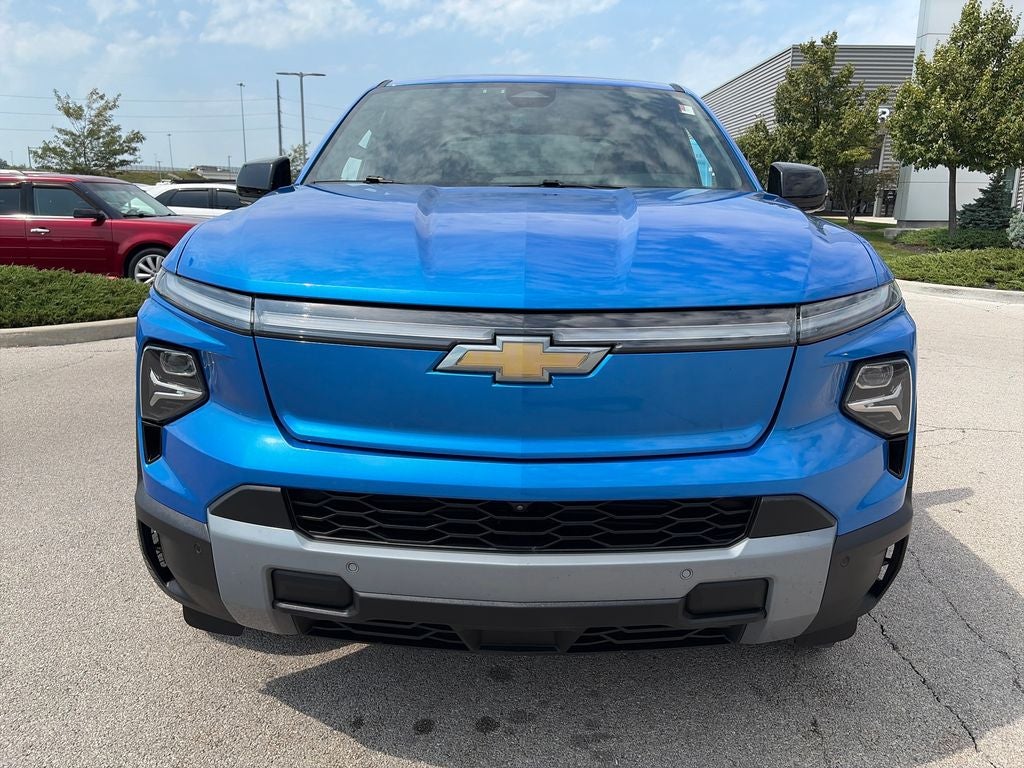 2025 Chevrolet Silverado EV LT