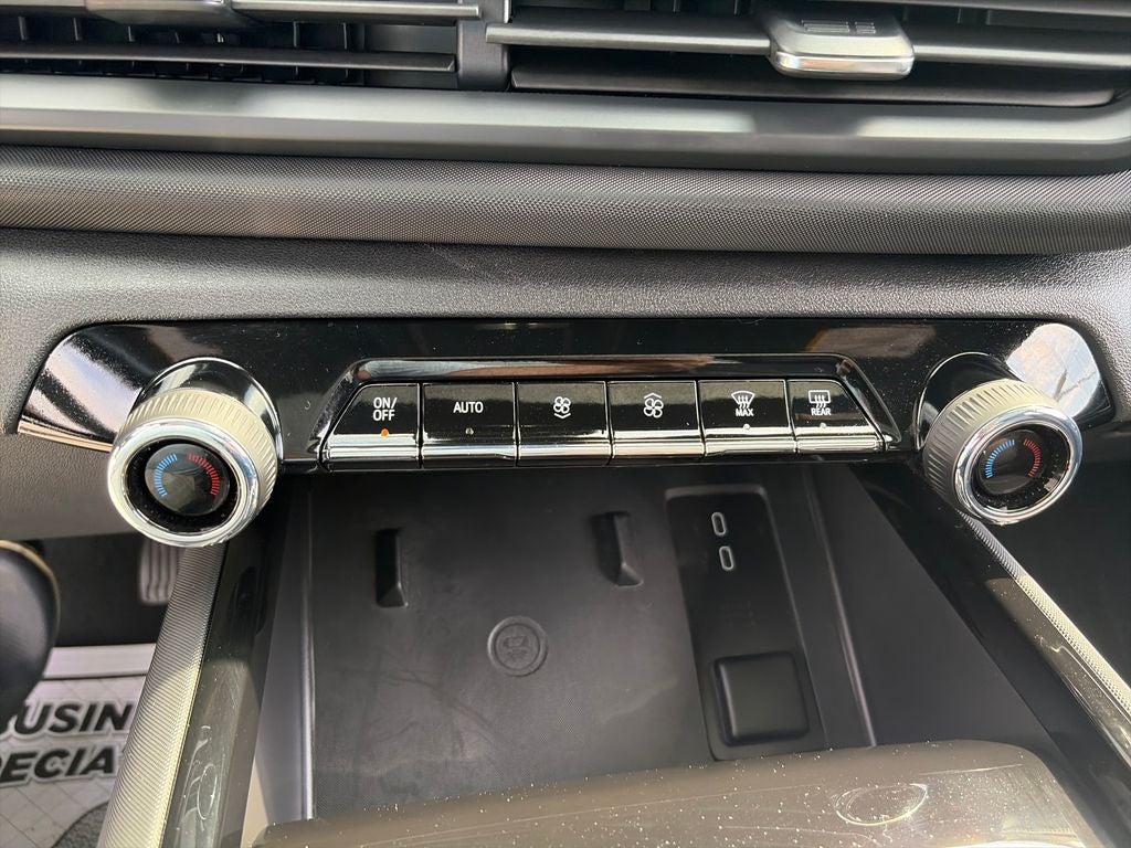 2025 Chevrolet Silverado EV LT