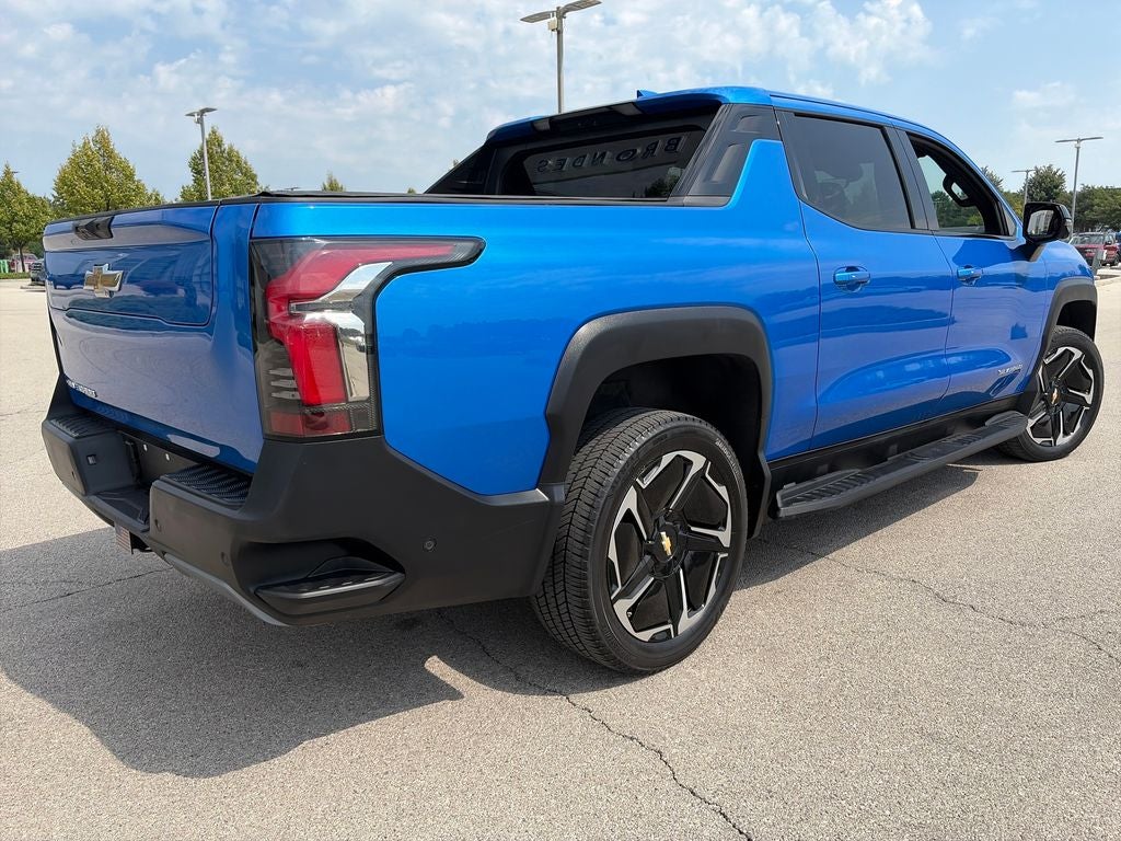 2025 Chevrolet Silverado EV LT