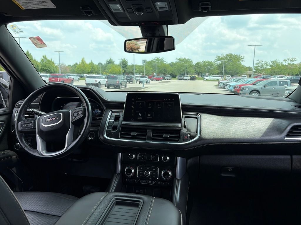 2022 GMC Yukon SLT