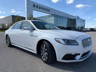 2017 Lincoln Continental Premiere