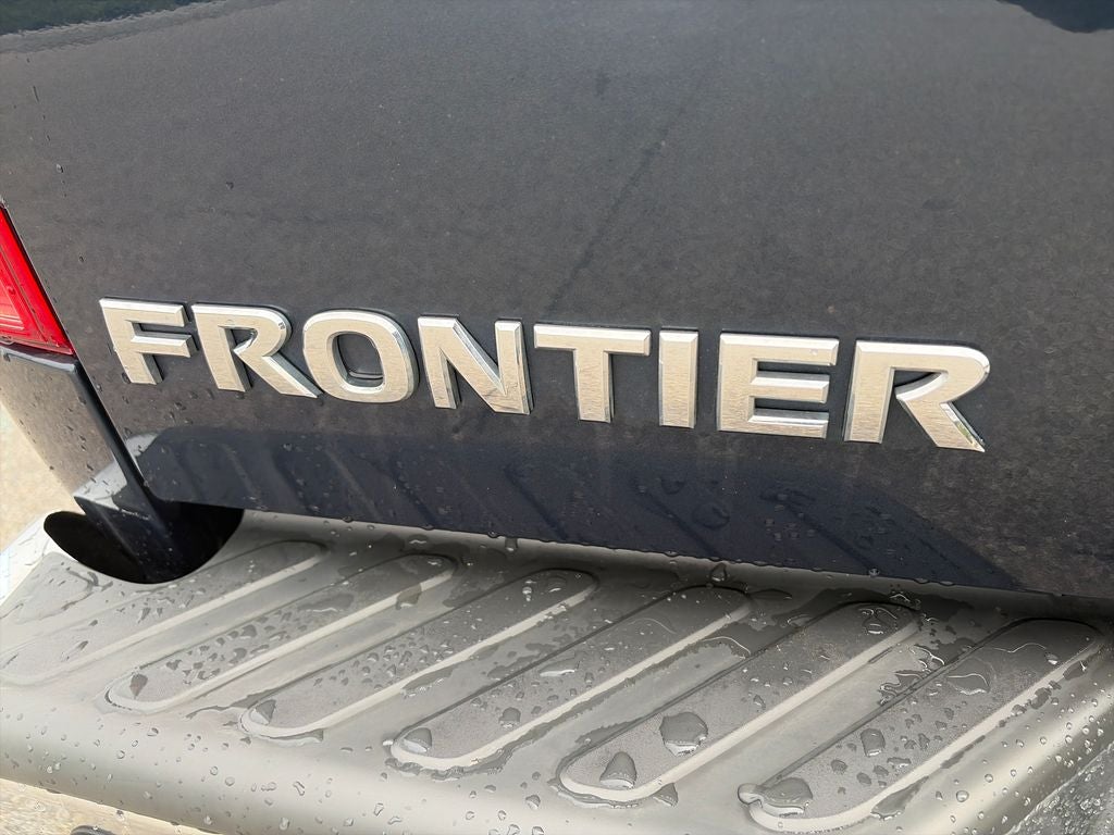 2015 Nissan Frontier SV