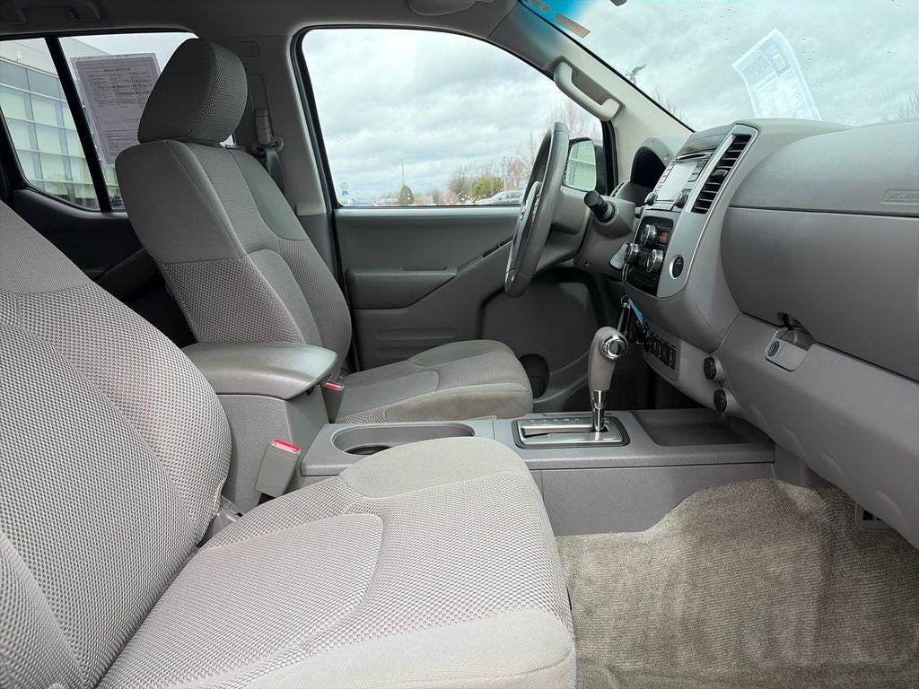 2015 Nissan Frontier SV