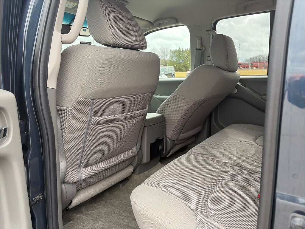 2015 Nissan Frontier SV