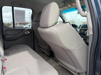 2015 Nissan Frontier SV