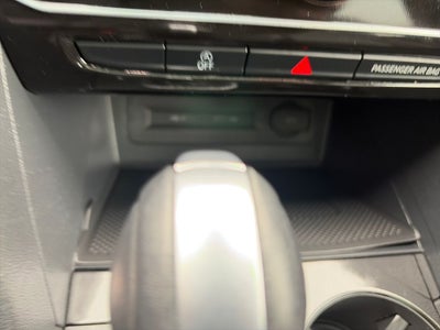 2022 Volkswagen Atlas Cross Sport 3.6L V6 SEL