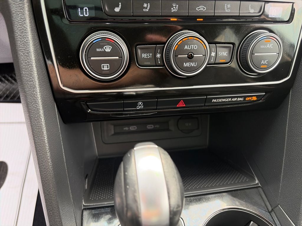 2021 Volkswagen Atlas SEL Premium