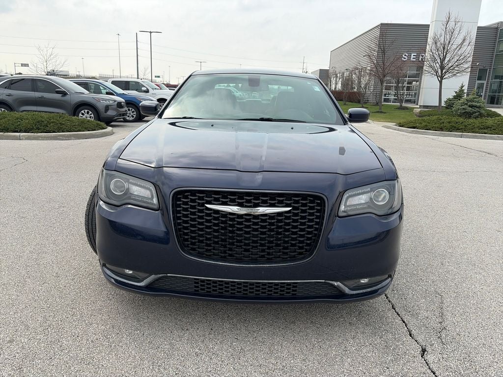 2017 Chrysler 300 S