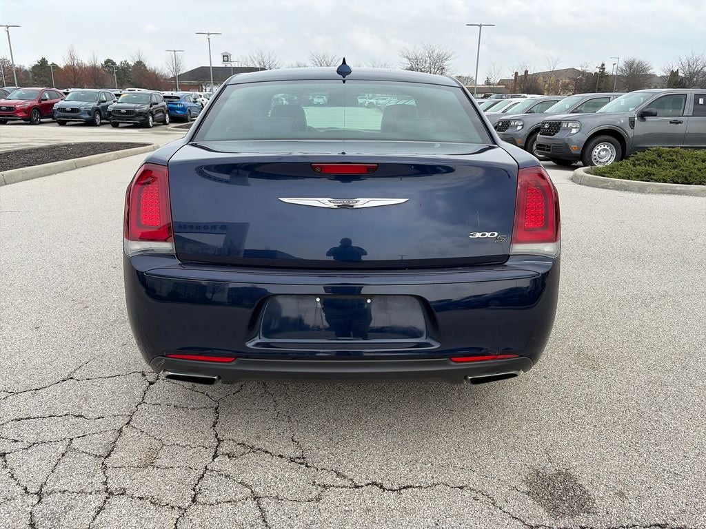 2017 Chrysler 300 S
