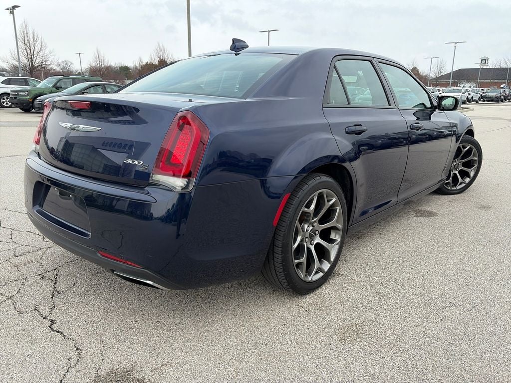 2017 Chrysler 300 S