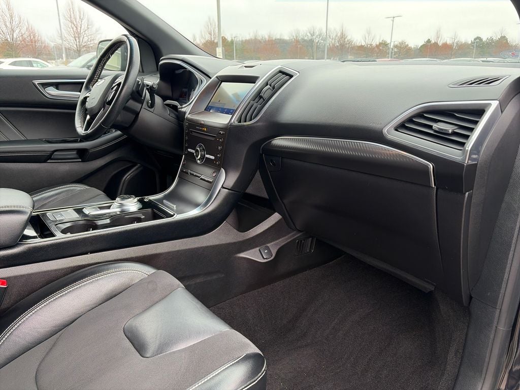 2019 Ford Edge ST